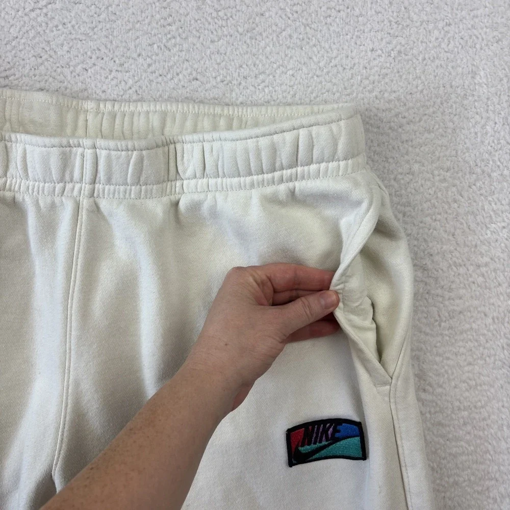 NIKE Mens 'Club Fleece' Joggers Large Cream Patch Logo Tapered Sweatpants
